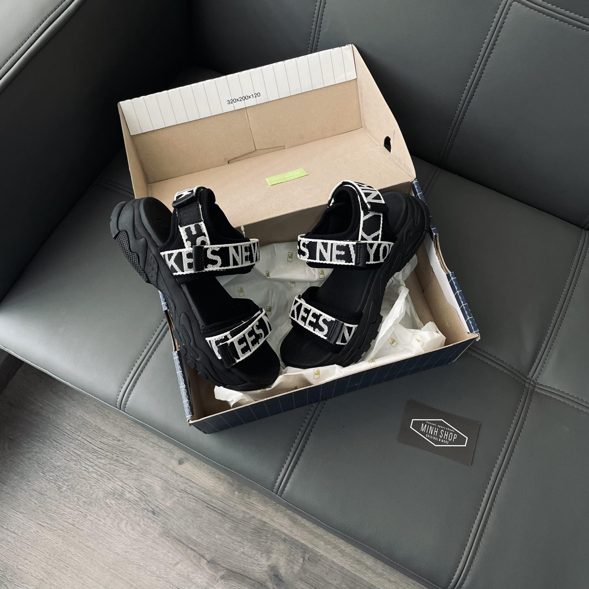 giày thể thao chính hãng, giày nike chính hãng, giày adidas chính hãng, giày newbalance chính hãng, giày converse chính hãng, giày puma chính hãng, giày vans chính hãng, giày asics chính hãng, giày everlast chính hãng, nước hoa chính hãng, ba lô, dép, dép quai ngang