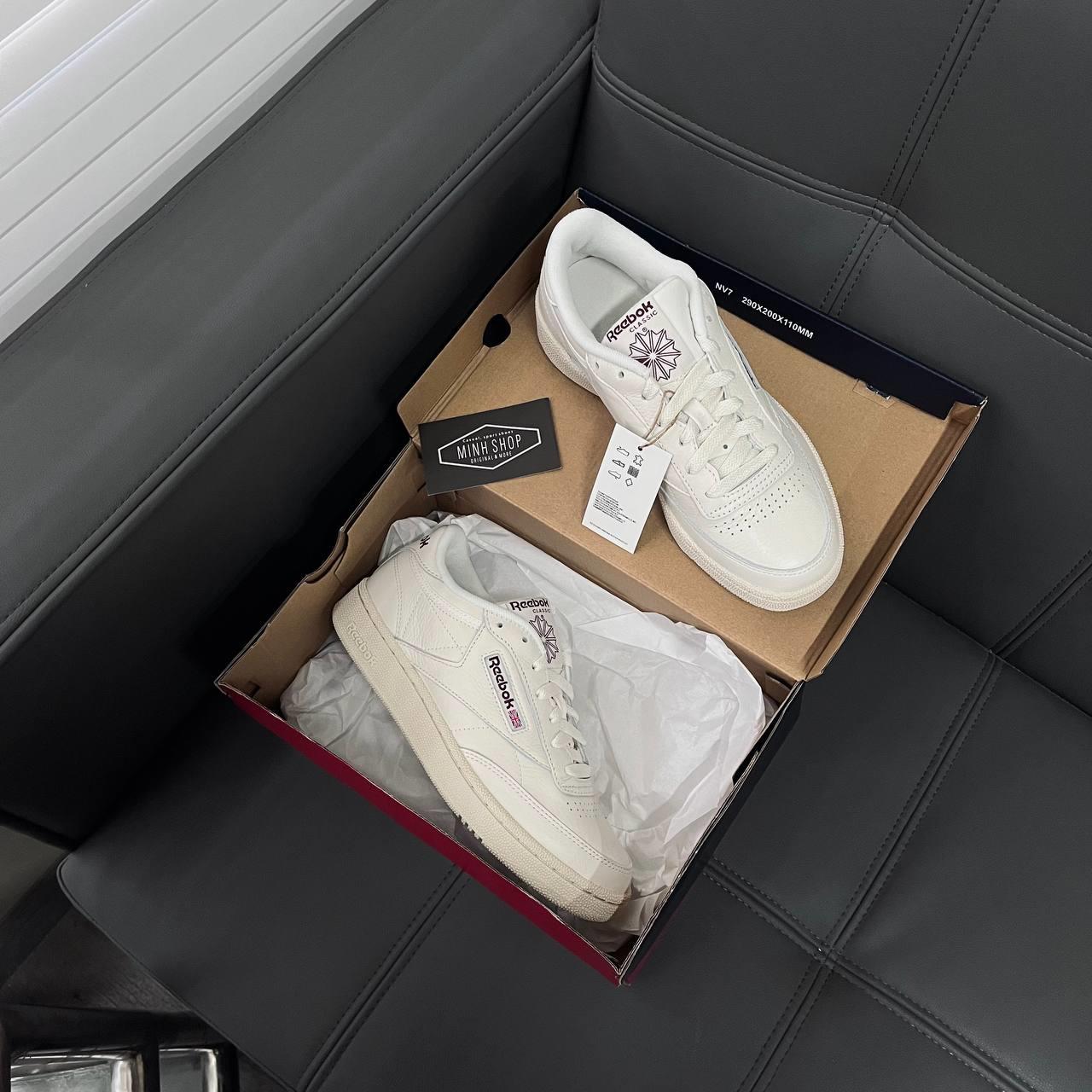giày thể thao chính hãng, giày nike chính hãng, giày adidas chính hãng, giày newbalance chính hãng, giày converse chính hãng, giày puma chính hãng, giày vans chính hãng, giày asics chính hãng, giày everlast chính hãng, nước hoa chính hãng, ba lô, dép, dép quai ngang