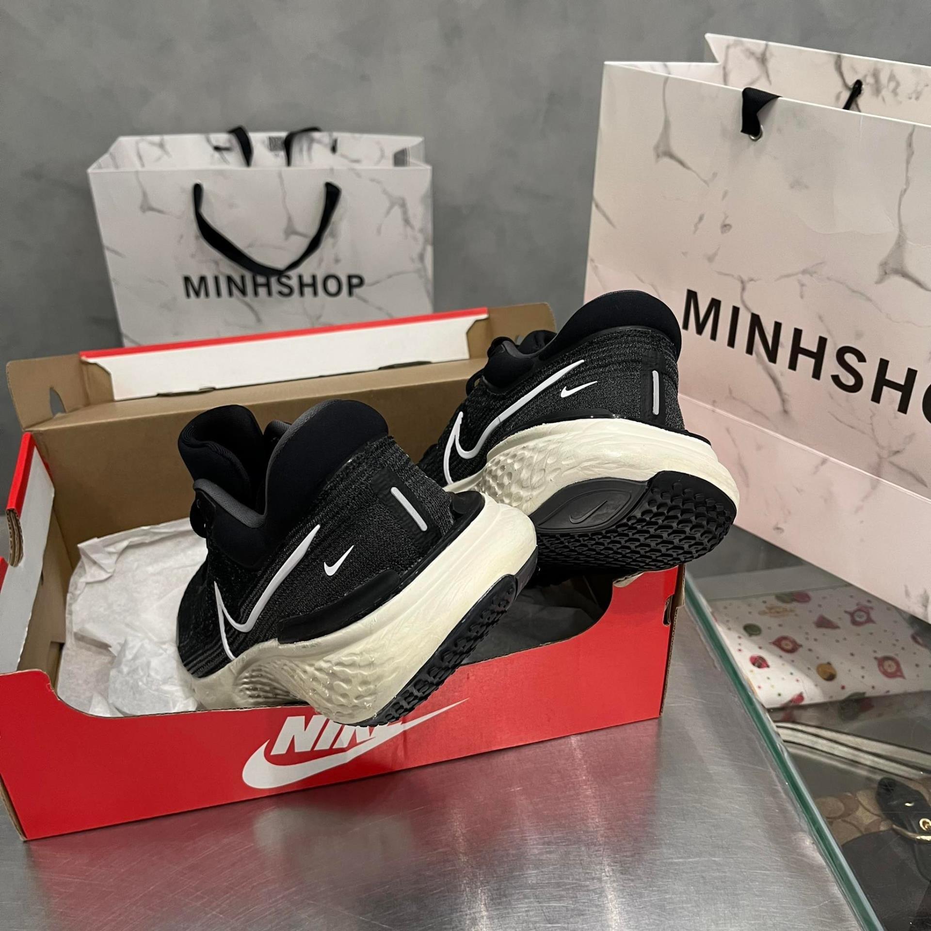 giày thể thao chính hãng, giày nike chính hãng, giày adidas chính hãng, giày newbalance chính hãng, giày converse chính hãng, giày puma chính hãng, giày vans chính hãng, giày asics chính hãng, giày everlast chính hãng, nước hoa chính hãng, ba lô, dép, dép quai ngang