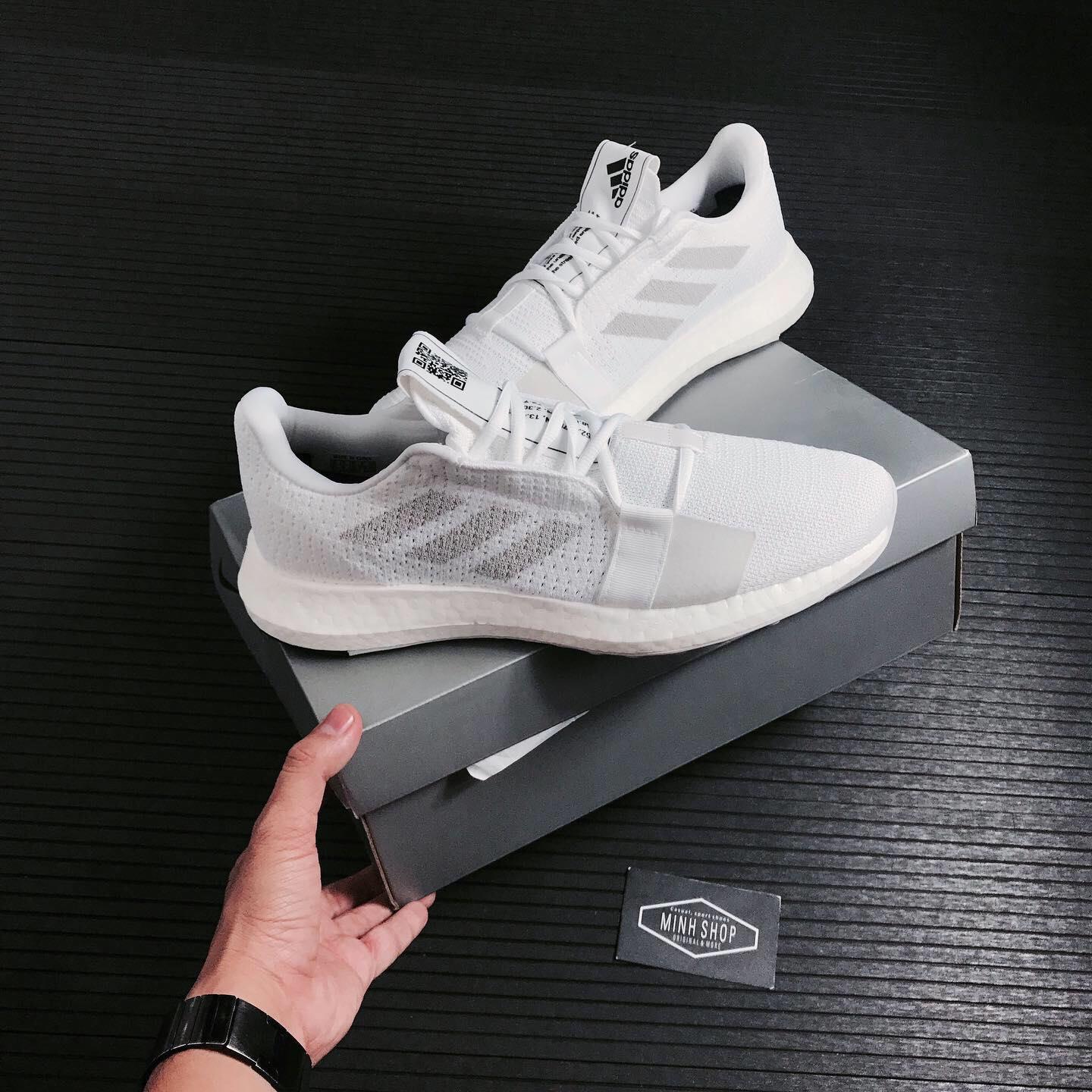 giày thể thao chính hãng, giày nike chính hãng, giày adidas chính hãng, giày newbalance chính hãng, giày converse chính hãng, giày puma chính hãng, giày vans chính hãng, giày asics chính hãng, giày everlast chính hãng, nước hoa chính hãng, ba lô, dép, dép quai ngang