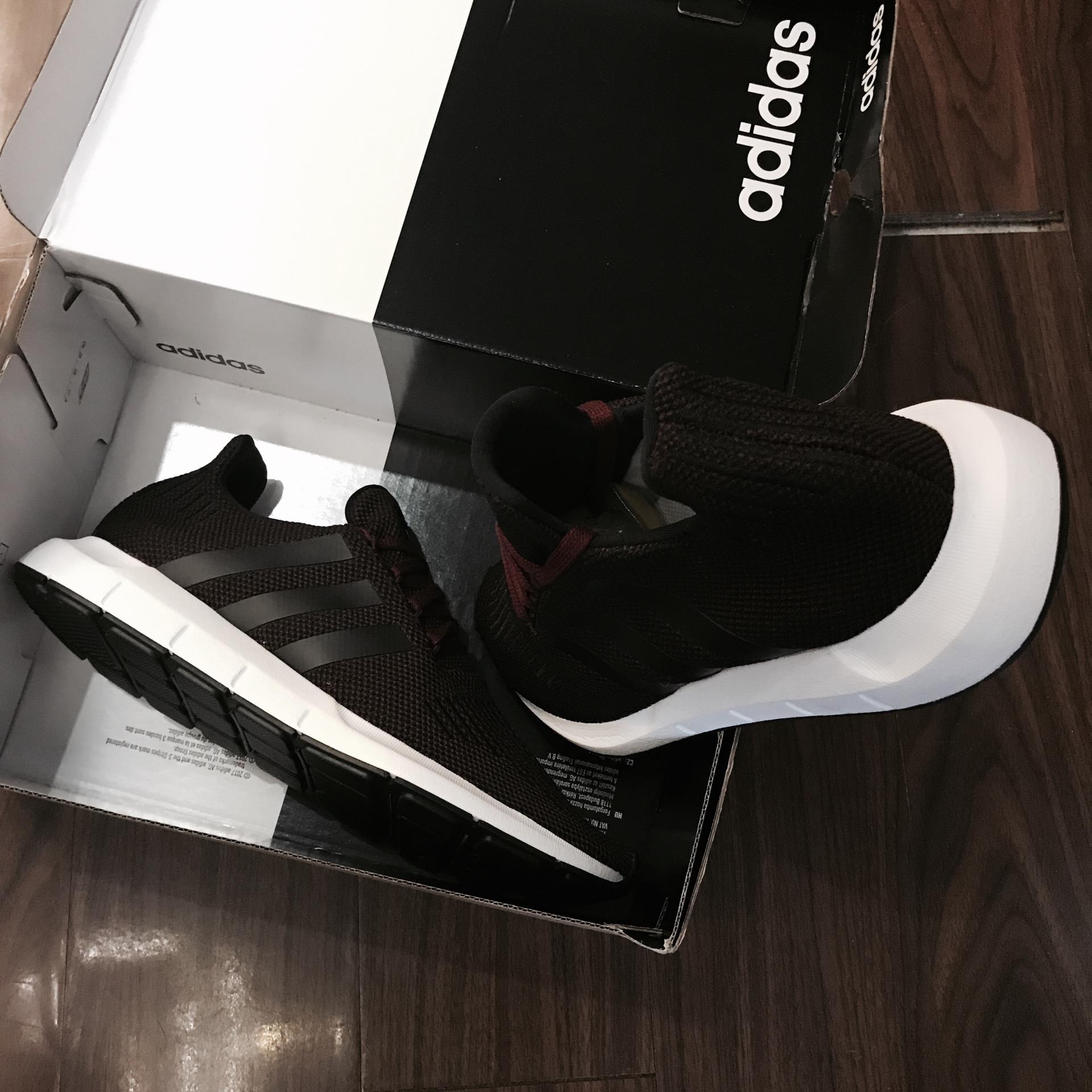 giày thể thao chính hãng, giày nike chính hãng, giày adidas chính hãng, giày newbalance chính hãng, giày converse chính hãng, giày puma chính hãng, giày vans chính hãng, giày asics chính hãng, giày everlast chính hãng, nước hoa chính hãng, ba lô, dép, dép quai ngang