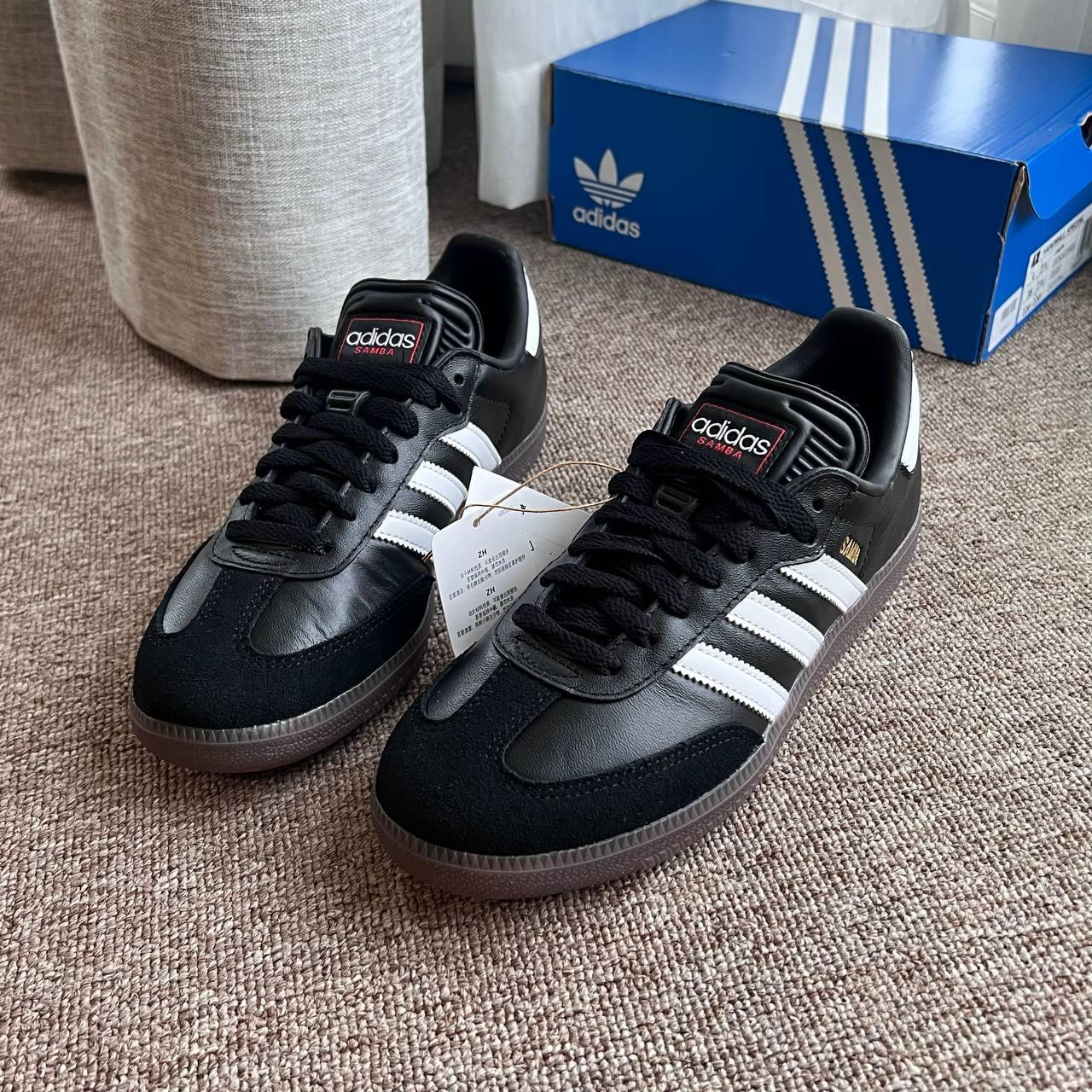 giày thể thao chính hãng, giày nike chính hãng, giày adidas chính hãng, giày newbalance chính hãng, giày converse chính hãng, giày puma chính hãng, giày vans chính hãng, giày asics chính hãng, giày everlast chính hãng, nước hoa chính hãng, ba lô, dép, dép quai ngang