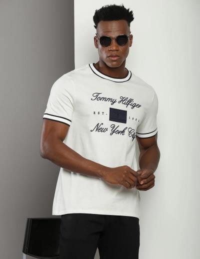 Áo Thun Tommy Hilfiger Organic Embroidered Script NYC Logo White [78J9474 100] - Image 1