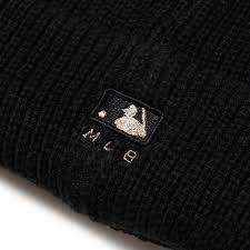 Giày thể thao, Balo thể thao, Nón thể thao, Thương hiệu giày nổi tiếng, Giày Adidas, Giày Nike, Balo Nike, Balo Adidas, Nón Nike, Nón Adidas