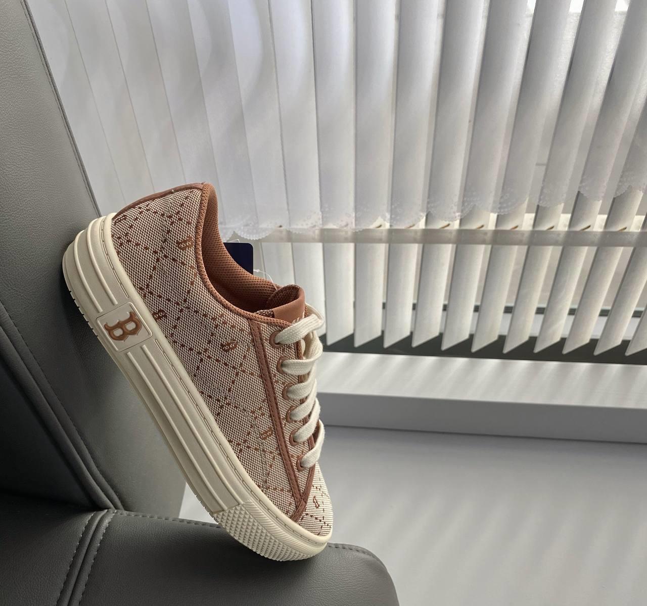 giày thể thao chính hãng, giày nike chính hãng, giày adidas chính hãng, giày newbalance chính hãng, giày converse chính hãng, giày puma chính hãng, giày vans chính hãng, giày asics chính hãng, giày everlast chính hãng, nước hoa chính hãng, ba lô, dép, dép quai ngang