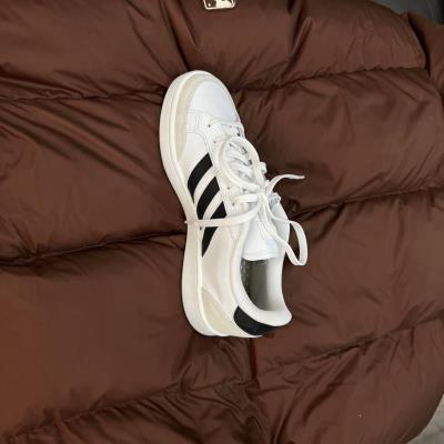 giày thể thao chính hãng, giày nike chính hãng, giày adidas chính hãng, giày newbalance chính hãng, giày converse chính hãng, giày puma chính hãng, giày vans chính hãng, giày asics chính hãng, giày everlast chính hãng, nước hoa chính hãng, ba lô, dép, dép quai ngang