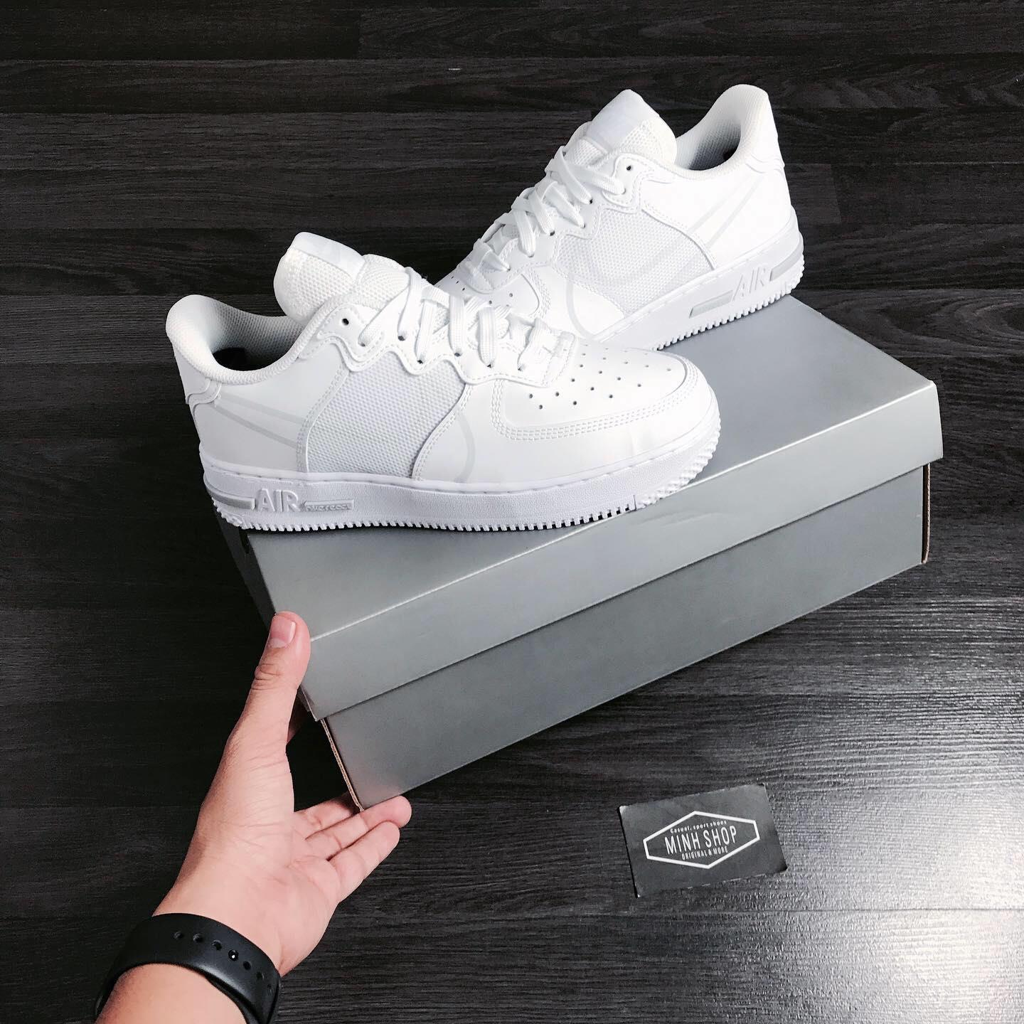 giày thể thao chính hãng, giày nike chính hãng, giày adidas chính hãng, giày newbalance chính hãng, giày converse chính hãng, giày puma chính hãng, giày vans chính hãng, giày asics chính hãng, giày everlast chính hãng, nước hoa chính hãng, ba lô, dép, dép quai ngang