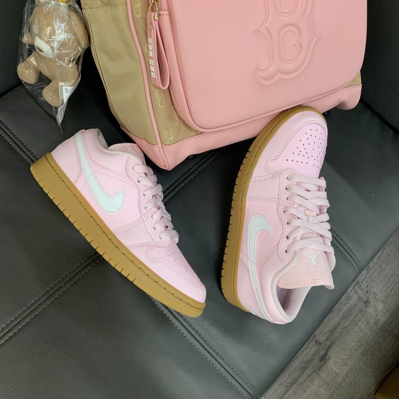 giày thể thao chính hãng, giày nike chính hãng, giày adidas chính hãng, giày newbalance chính hãng, giày converse chính hãng, giày puma chính hãng, giày vans chính hãng, giày asics chính hãng, giày everlast chính hãng, nước hoa chính hãng, ba lô, dép, dép quai ngang