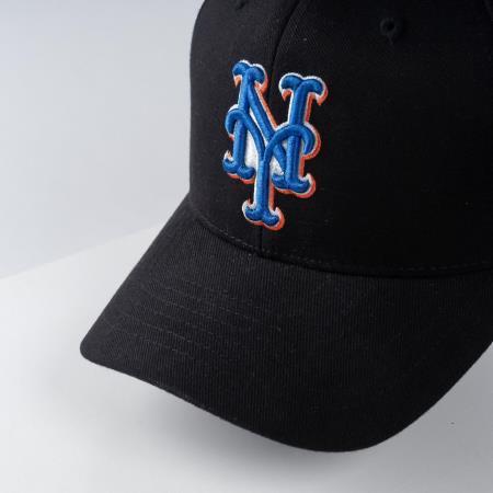 Giày thể thao, Balo thể thao, Nón thể thao, Thương hiệu giày nổi tiếng, Giày Adidas, Giày Nike, Balo Nike, Balo Adidas, Nón Nike, Nón Adidas