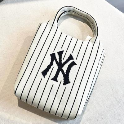 20116 - Túi MLB Basic Big Logo Knit Cross Bag New York Yankees ' Cream '