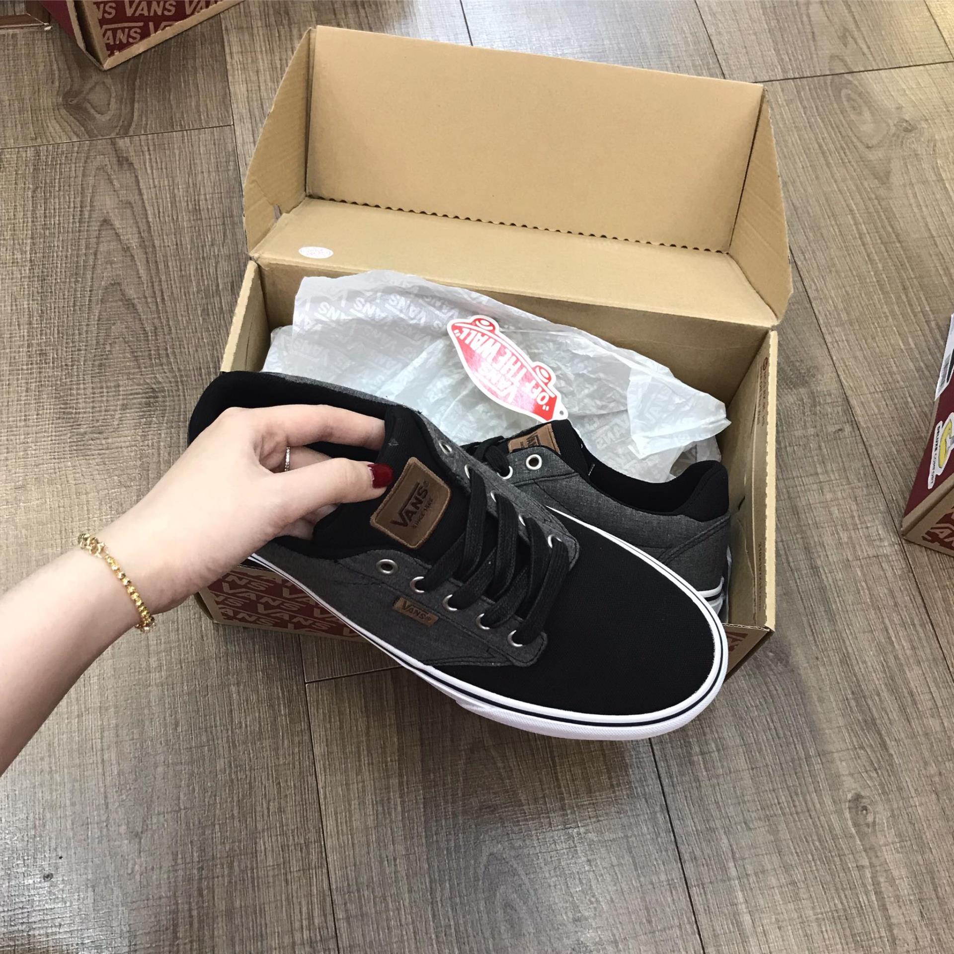 giày thể thao chính hãng, giày nike chính hãng, giày adidas chính hãng, giày newbalance chính hãng, giày converse chính hãng, giày puma chính hãng, giày vans chính hãng, giày asics chính hãng, giày everlast chính hãng, nước hoa chính hãng, ba lô, dép, dép quai ngang
