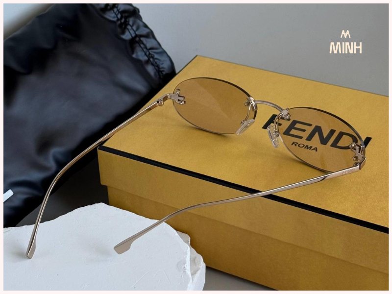 Mắt kính Fendi - Sáng tạo, hiện đại và độc đáo