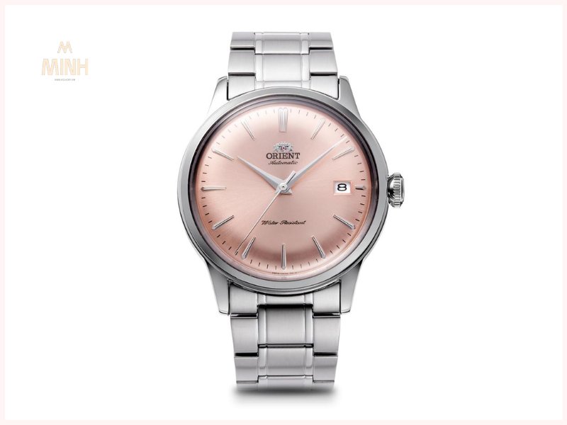 Đồng hồ Orient thường sử dụng kính khoáng cứng 