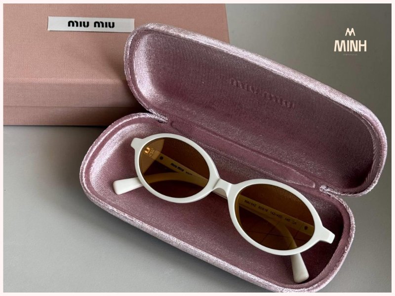 Kính Miu Miu Sunglasses ''White''