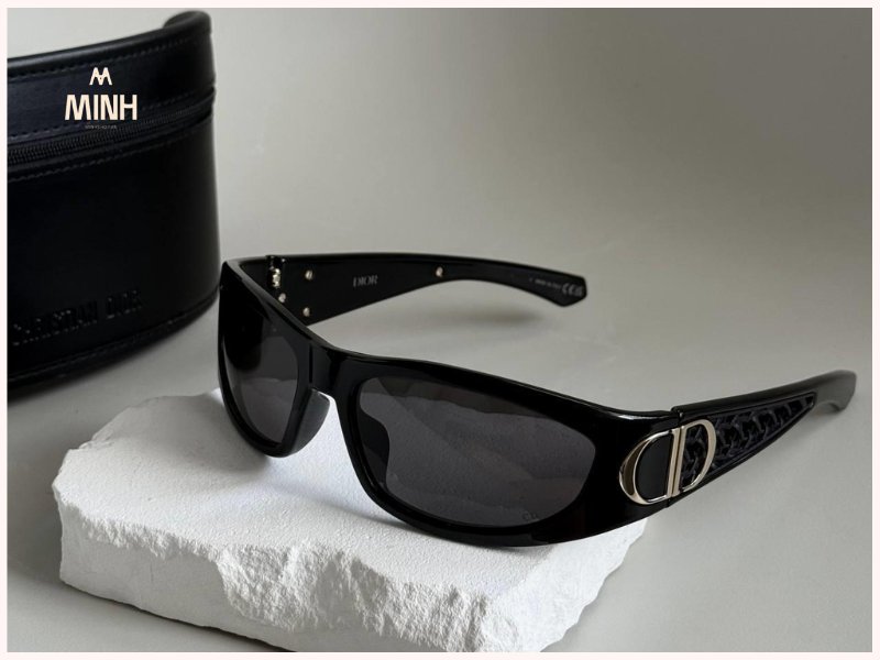 Kính Christian Dior Sunglasses VERYDIOR S3I 10A0 ''Black''