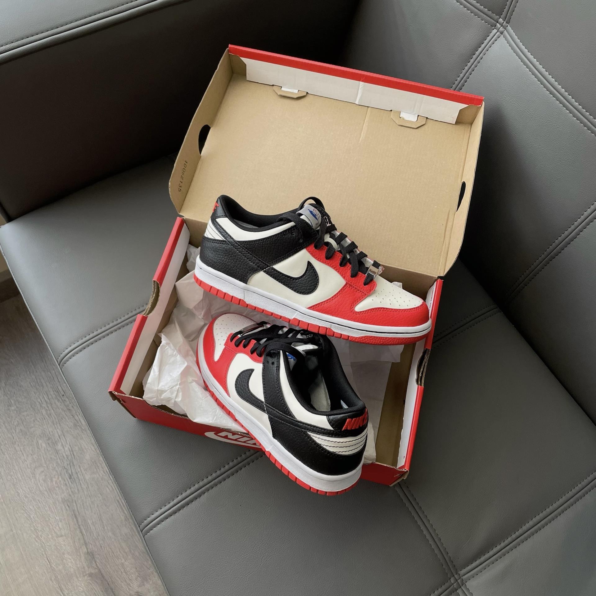 City Culture, hệ thống cửa hàng phân phối chuyên phân phối đồ thể thao, đồng hồ, nước hoa chính hãng, chính ngạch, xách tay từ US, UK, Korea, Japan.